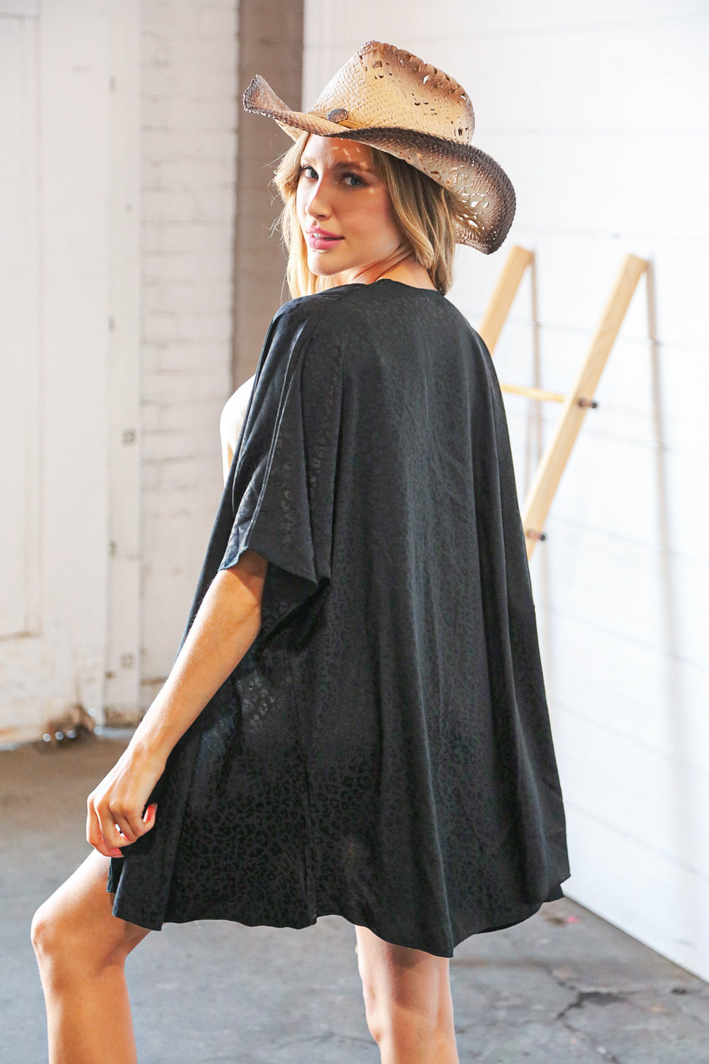 Black Leopard Print Silky Woven Dolman Sleeve Kimono