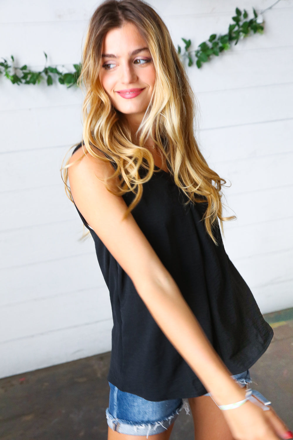 Black Banded V Neck Sleeveless Top